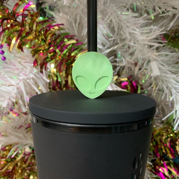 Alien Straw Toppers - Picture 3 of 4